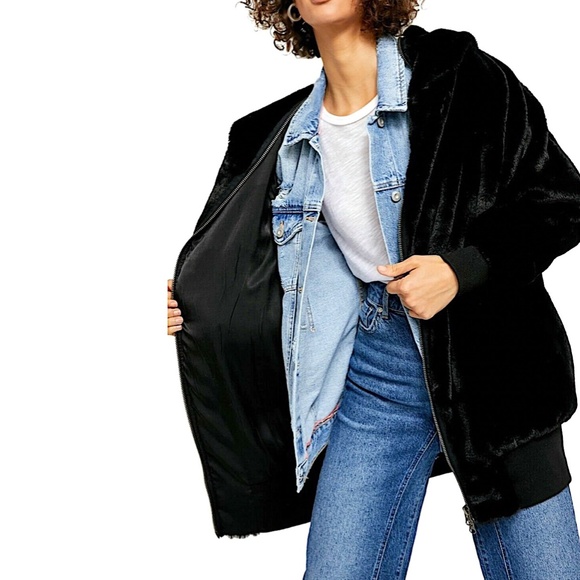 FREE PEOPLE Turn Up Hooded Faux Mink Fur Oversized Teddy Bomber Jacket Black - Picture 1 of 16